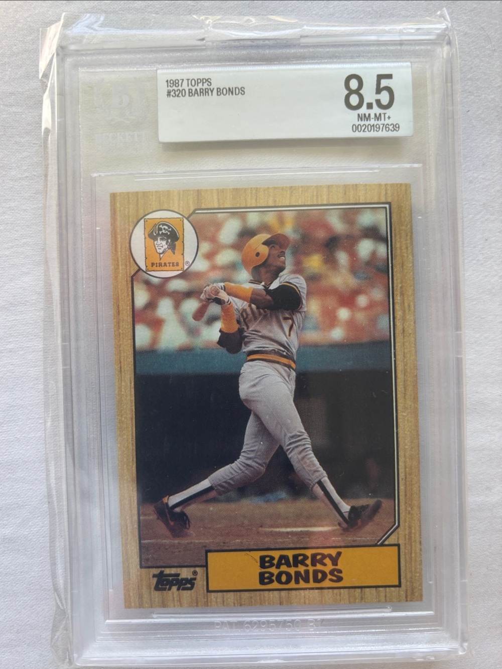 Topps Barry Bonds Rookie Card #320 NM-MT + Baseball Card